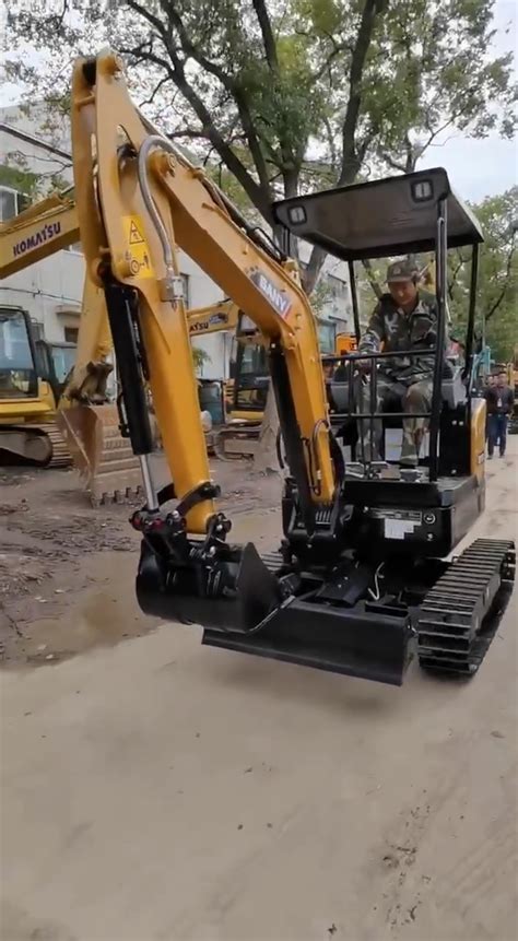 cheapest mini excavator|second hand mini excavators.